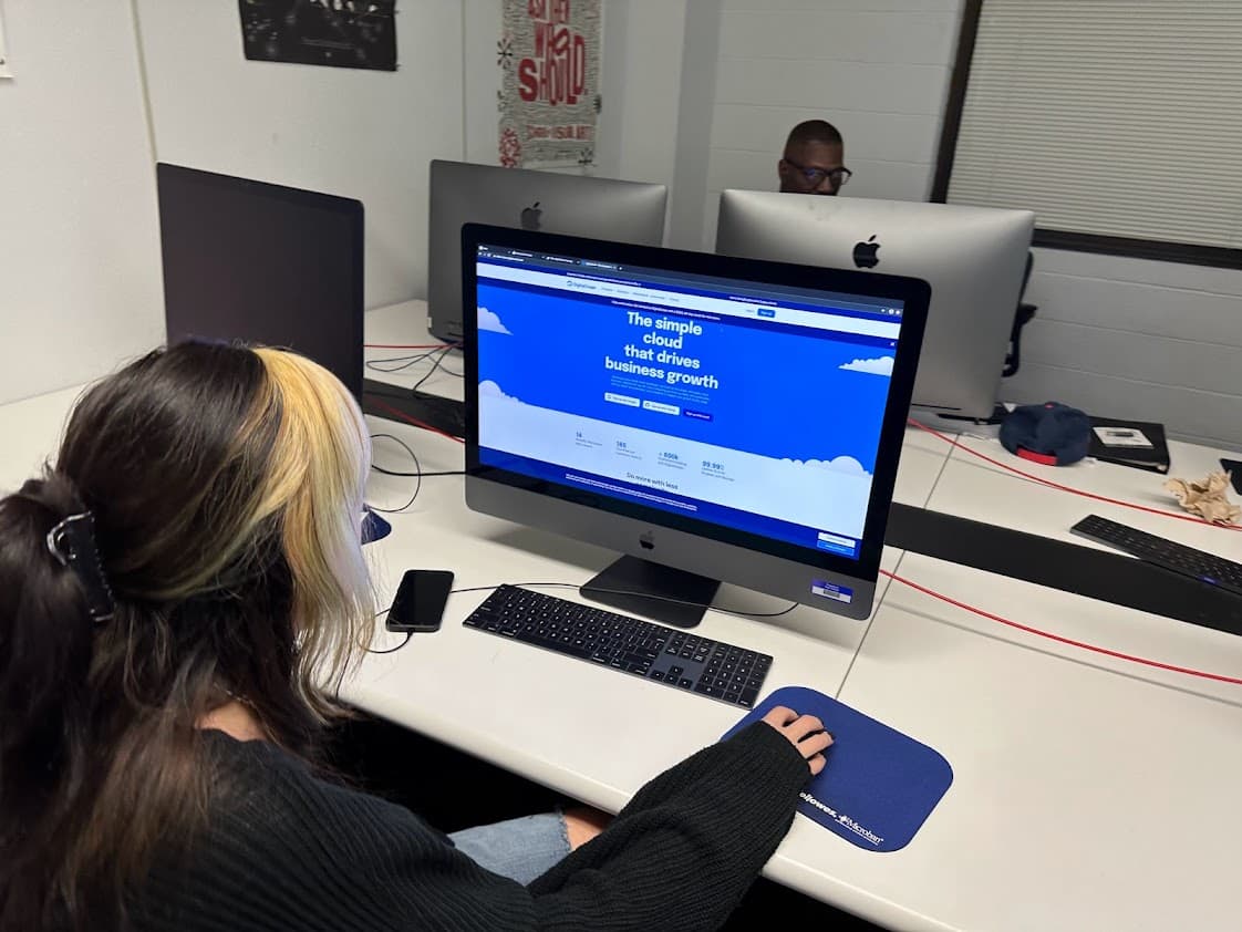 TSI students using DO