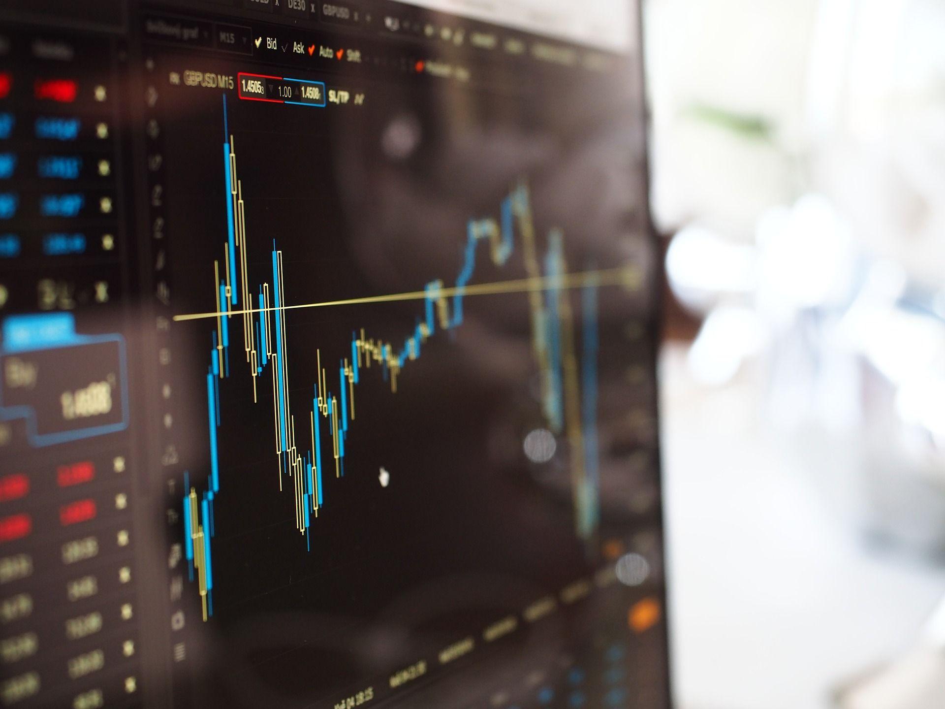 Implementing Gradient Boosting in Python Implementing Gradient Boosting in Python